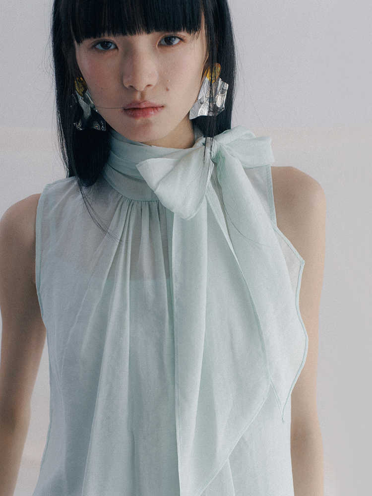 Women's Sleeveless Ribbon Fashion Shirt