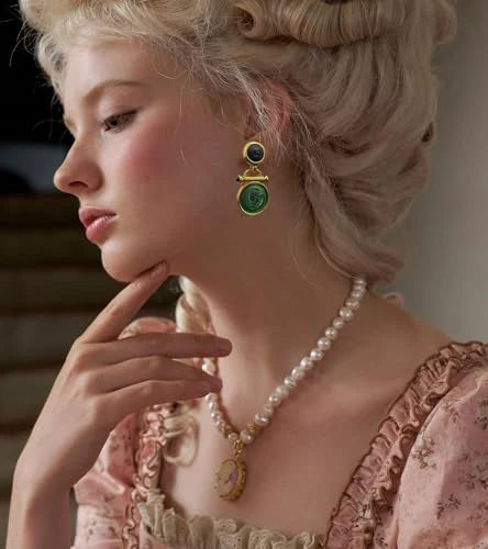Vintage Cameo Silhouette Jewelry Set