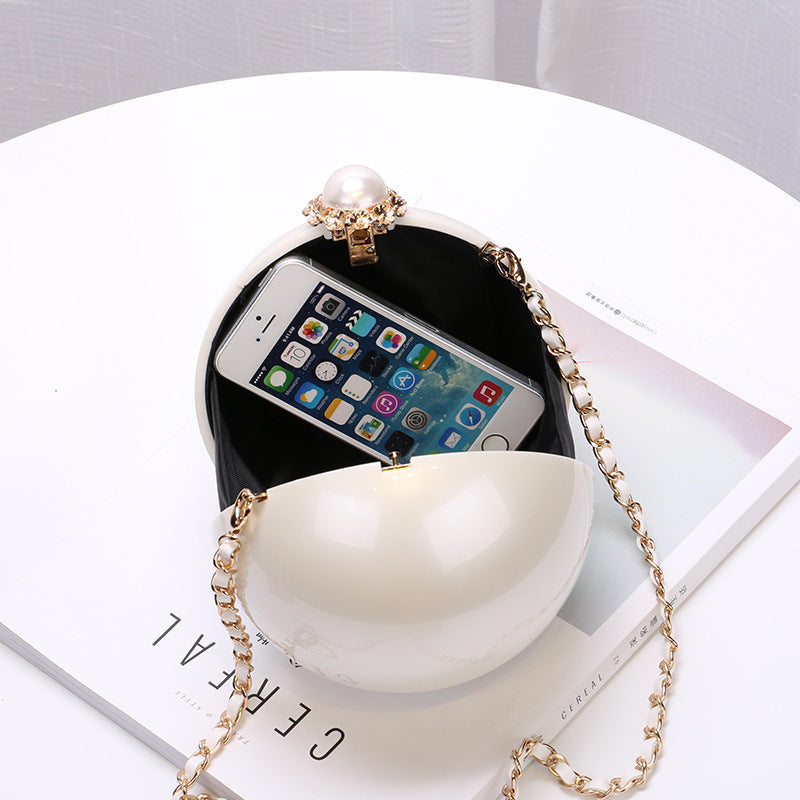 Ladies Casual Fashion Pearl Decoration Round Shoulder Bag