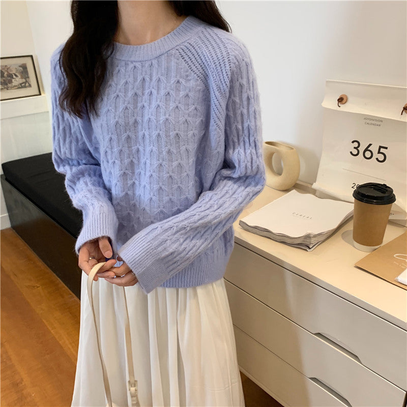 Pullover solid color sweater