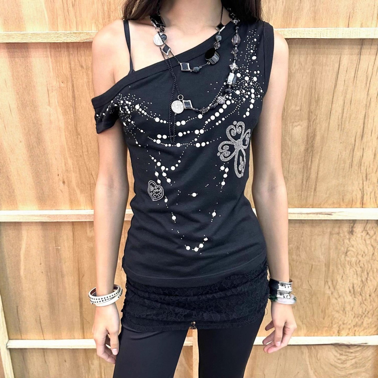 Edgy Street-style Tank Top With A Bold Print