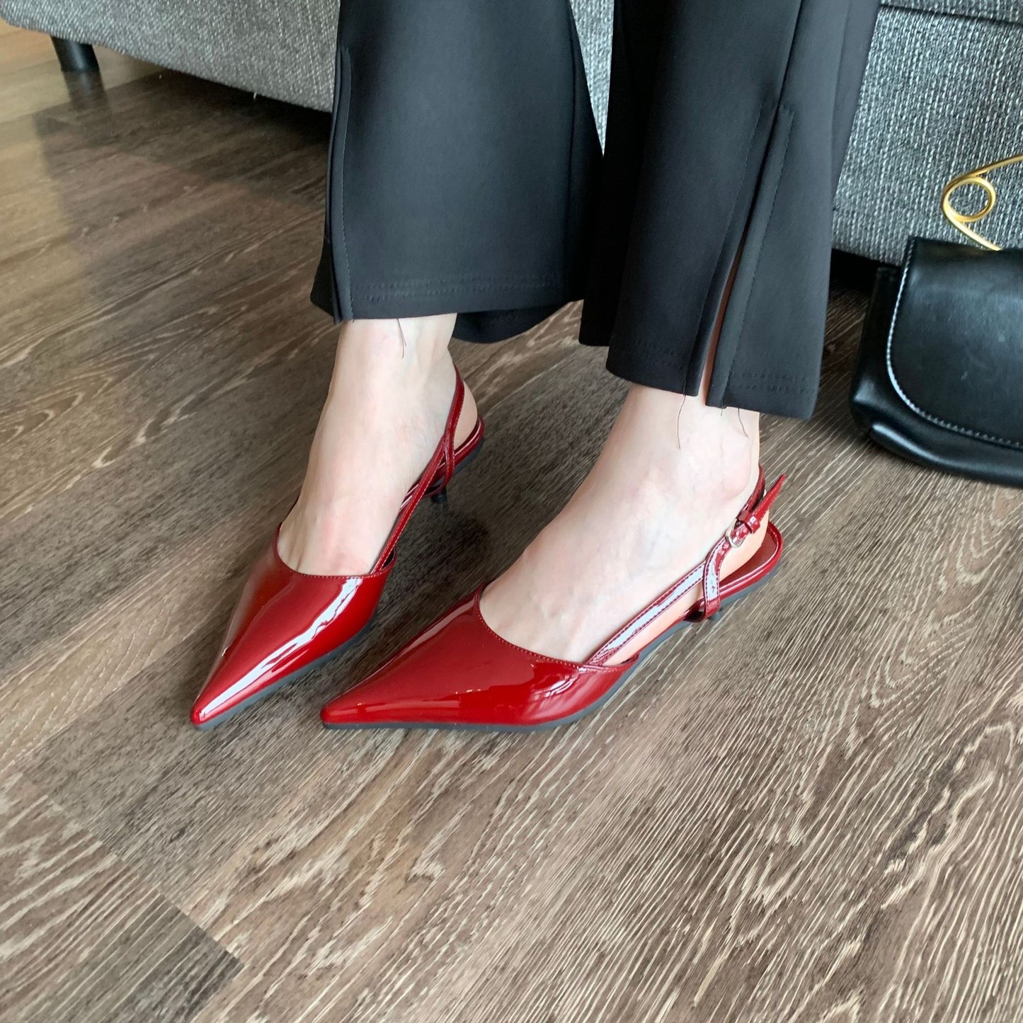 Closed Toe Sandals Women's Stiletto Heel Pointed Toe Low-cut Shoes