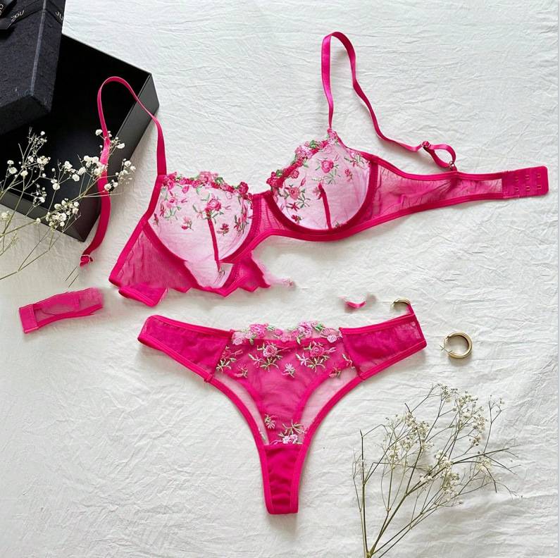 Women's New Lace Underwear Bra Set