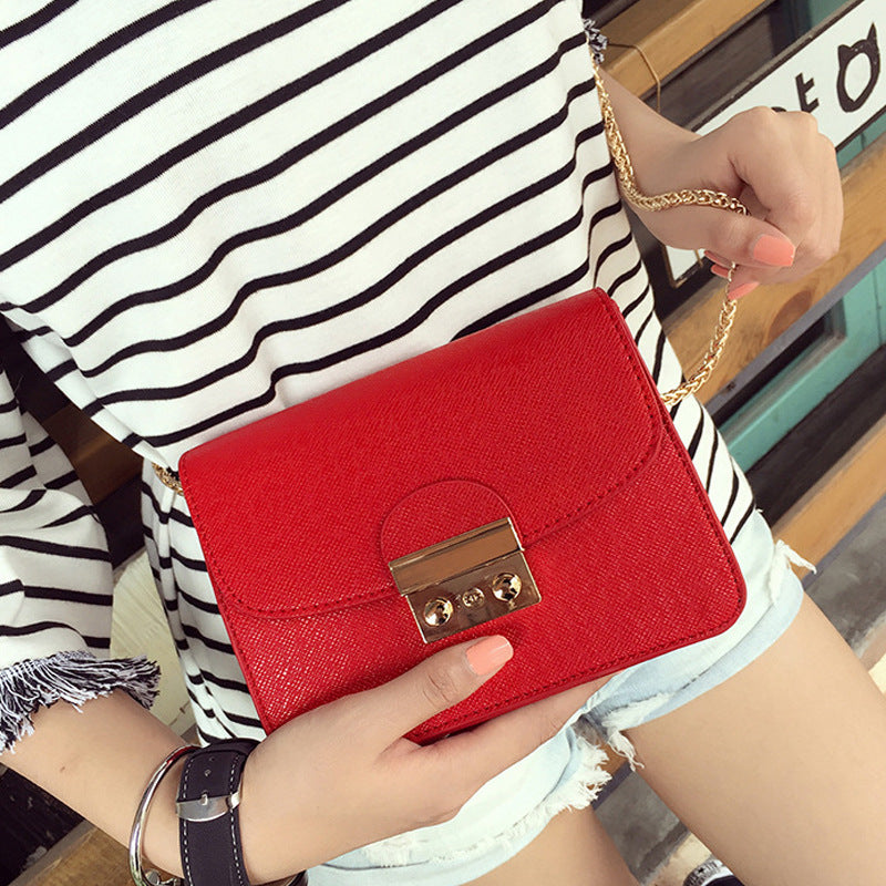 Trendy Women's Square One-shoulder Chain Bag