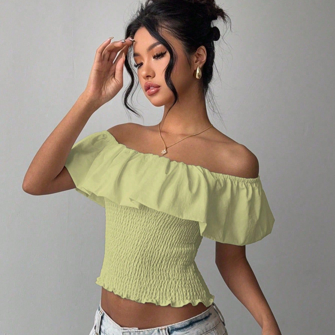 Elegant Off-the-shoulder Waist-cinching Top