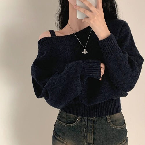 Female Niche Single-sided Off Shoulder Suspender Bat Sleeve Sweater