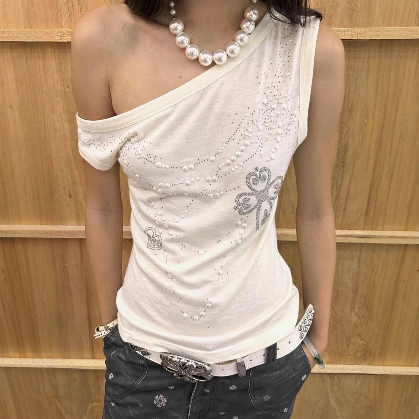 Edgy Street-style Tank Top With A Bold Print