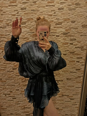 A2e54303c64b645d8874c3c282880be6e1.jpg