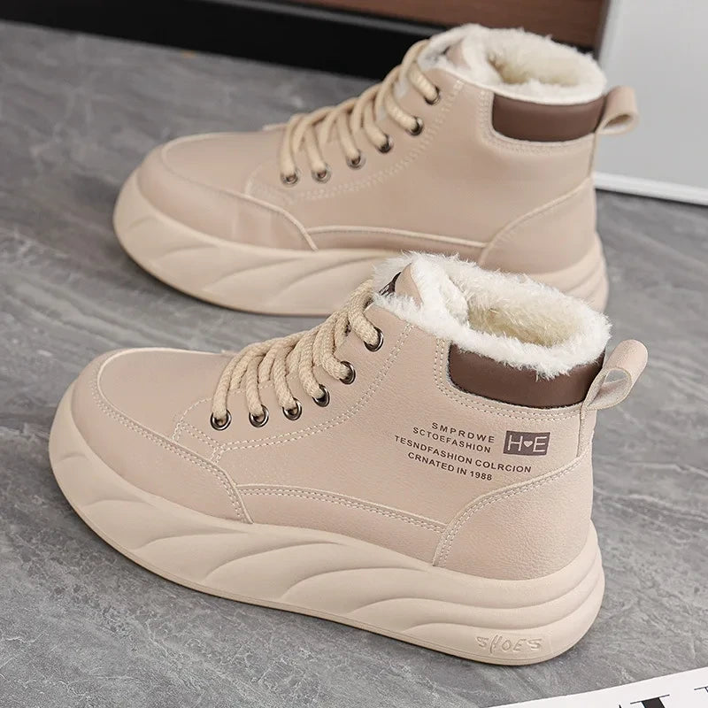 Padded Platform Snow Boot